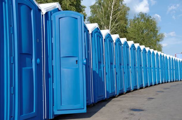 Portable Toilet Options We Offer in Jewett City, CT